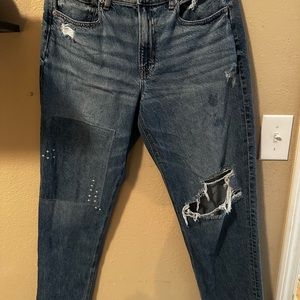 American Eagle Strigid Ripped 90s Straight Leg